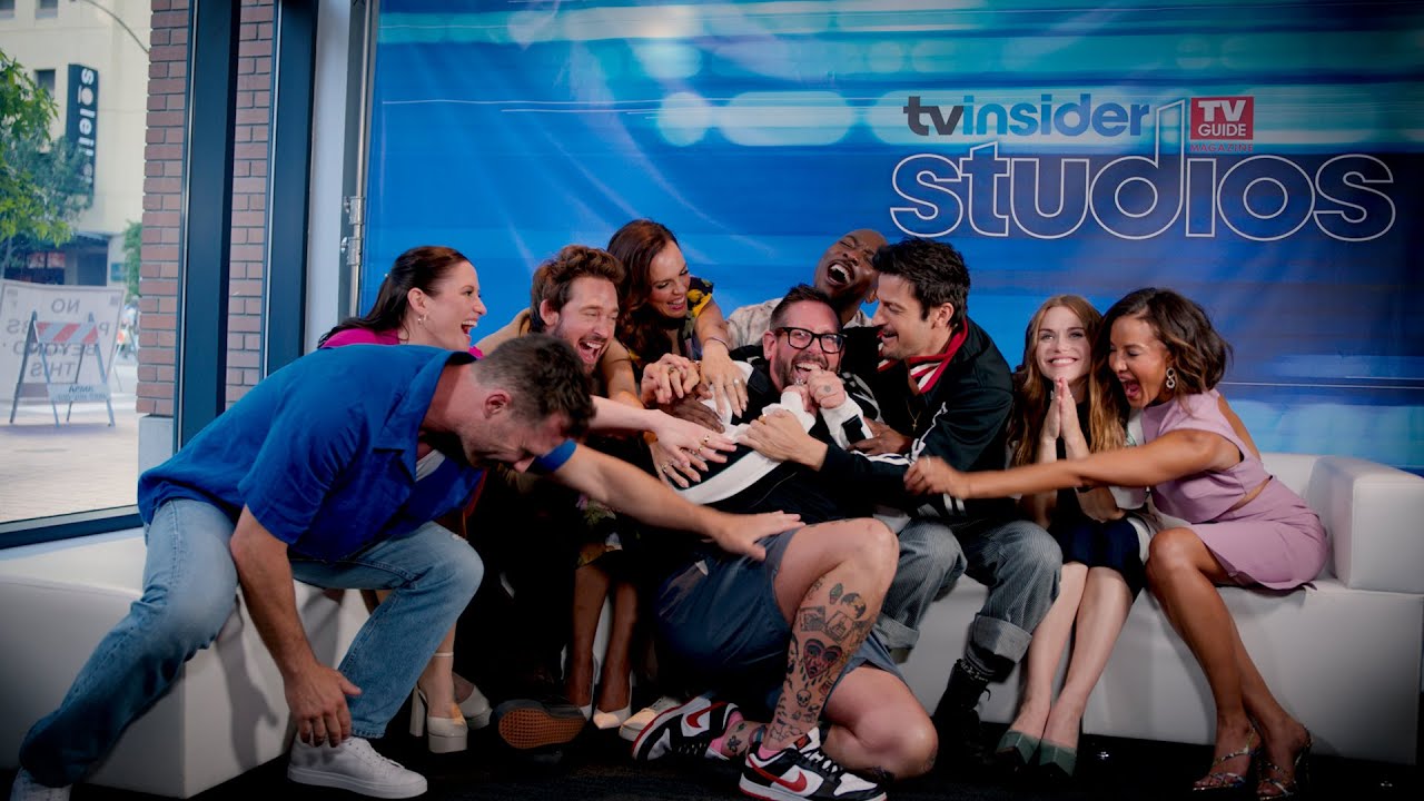 Hallmark superstars Tyler Hynes, Holland Roden, Erin Cahill & more talk fandom at SDCC | TV Insider